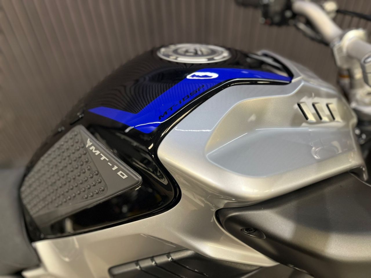 Used Yamaha MT-10 for sale - 78640162: Photo 17