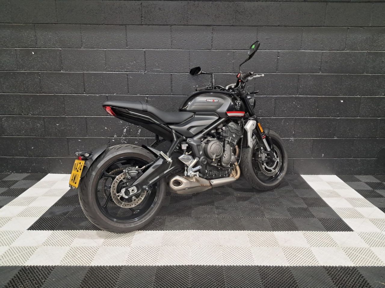 Used Triumph Trident for sale - 78434497: Photo 11