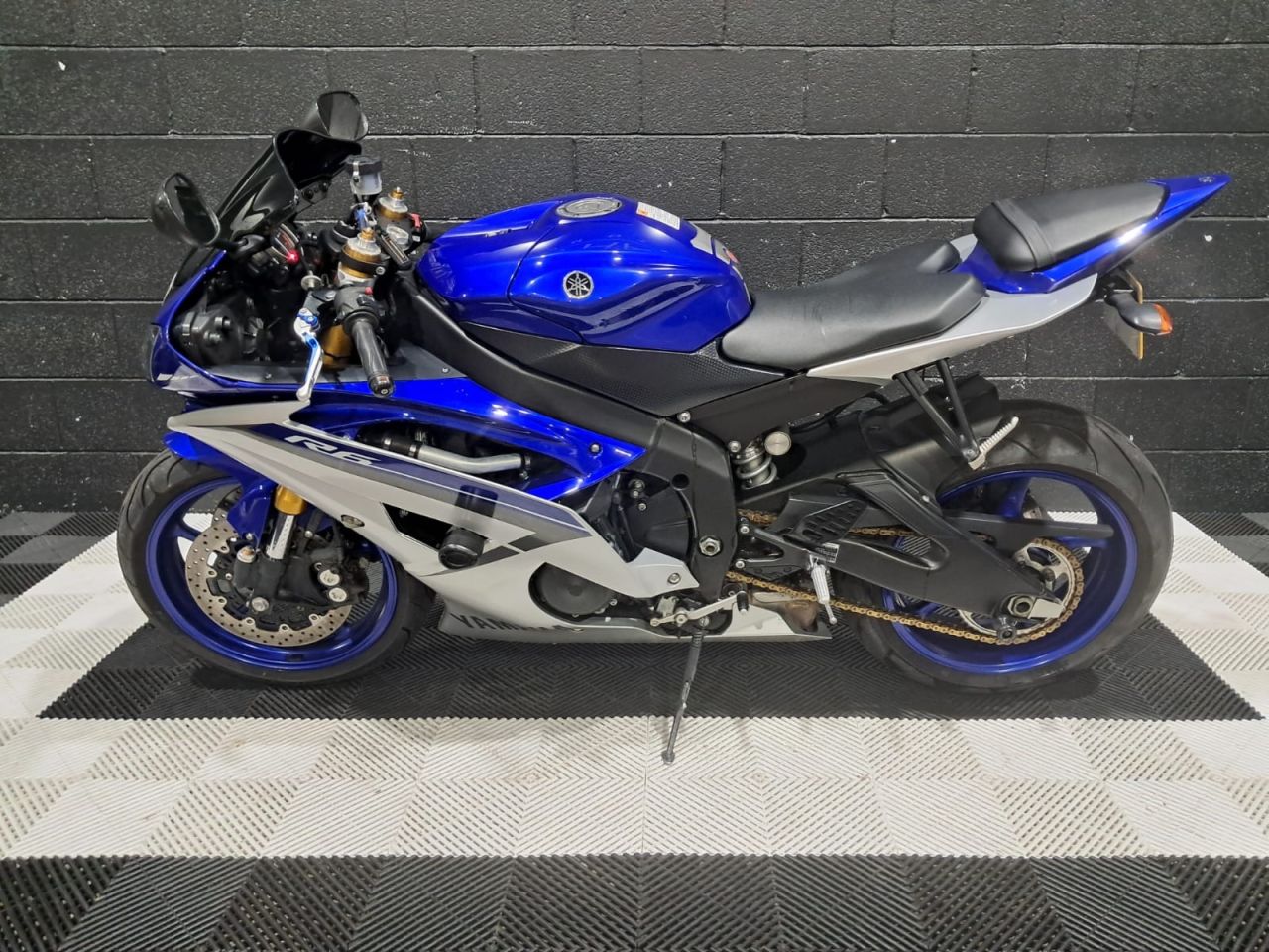 Used Yamaha R6 for sale - 78434950: Photo 9