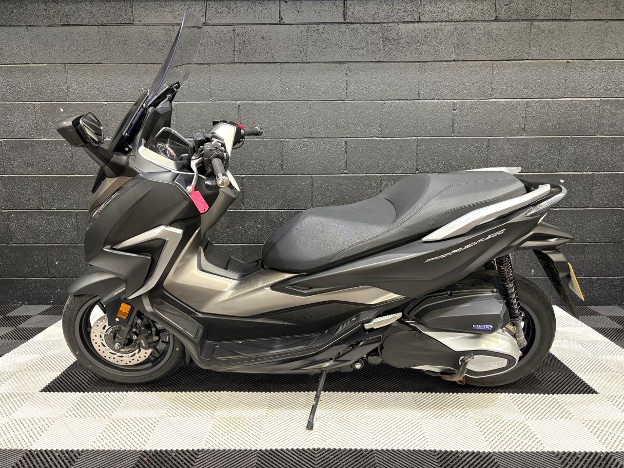 Used Honda FORZA 350 for sale - 78435321: Photo 8