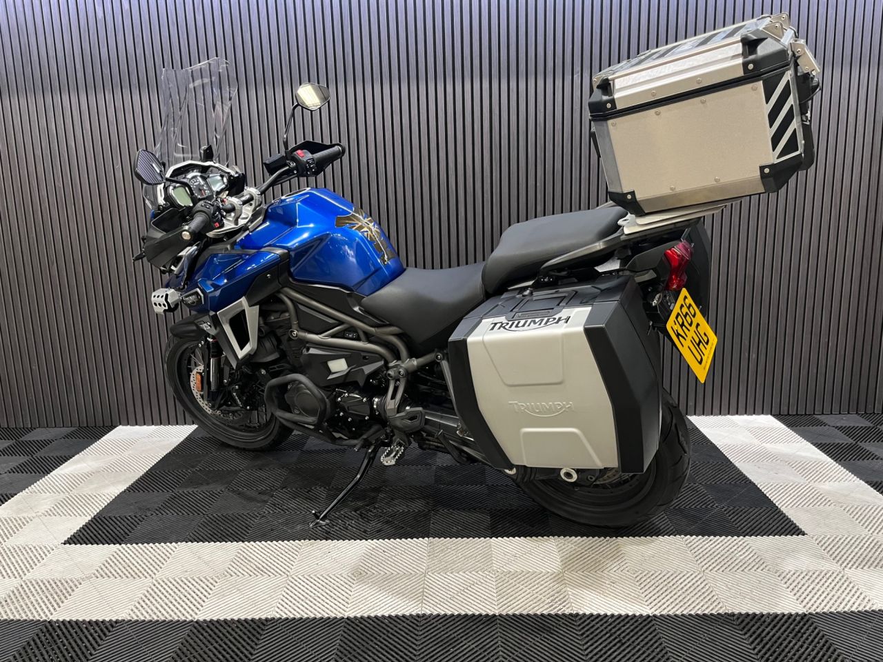 Used Triumph Explorer for sale - 78435828: Photo 10