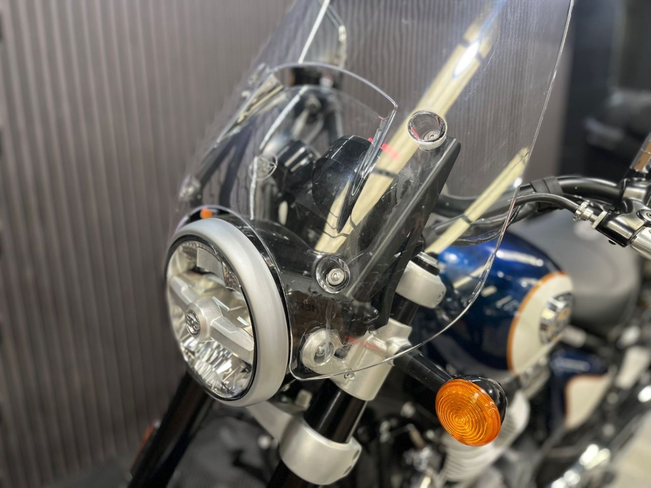 Used Royal Enfield Super Meteor 650 for sale - 78939534: Photo 28