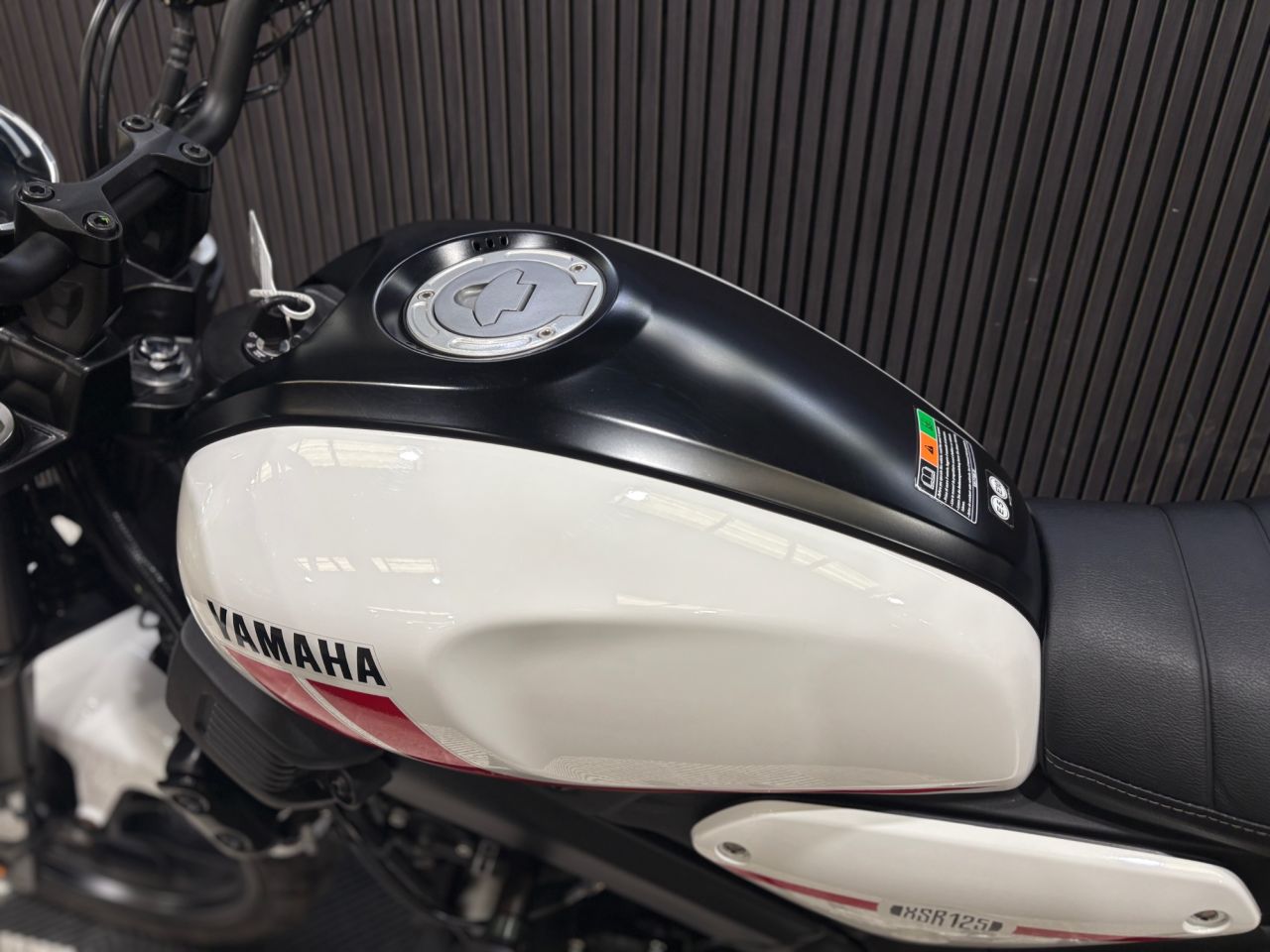 Used Yamaha XSR125 for sale - 78552495: Photo 24
