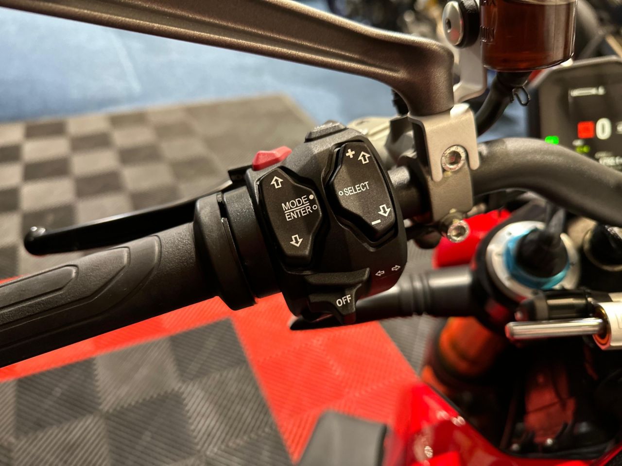 Used Ducati Streetfighter V4S for sale - 78435732: Photo 24