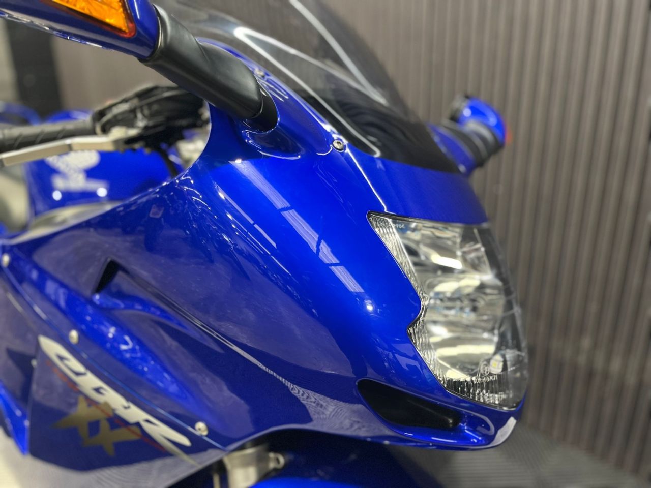 Used Honda CBR1100XX Super Blackbird for sale - 78640074: Photo 17