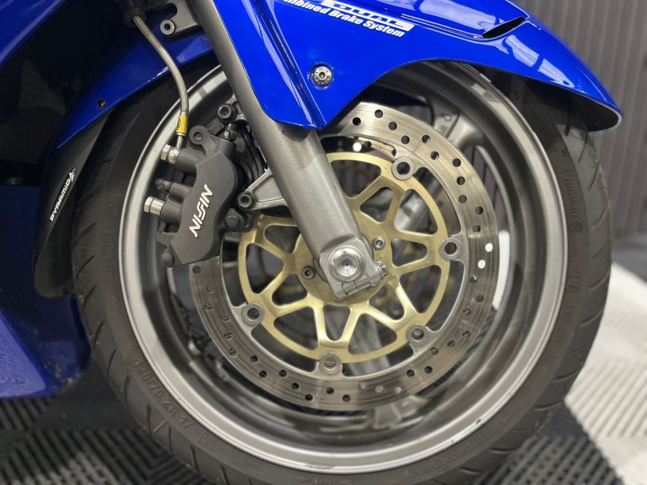 Used Honda CBR1100XX Super Blackbird for sale - 78640074: Photo 19