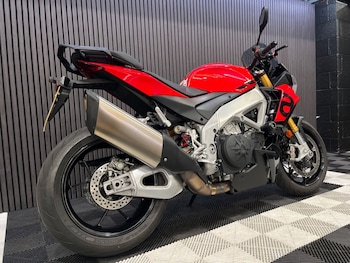 Used Aprilia Tuono 1100 V4 undefined for sale - bike-78434487: Photo
