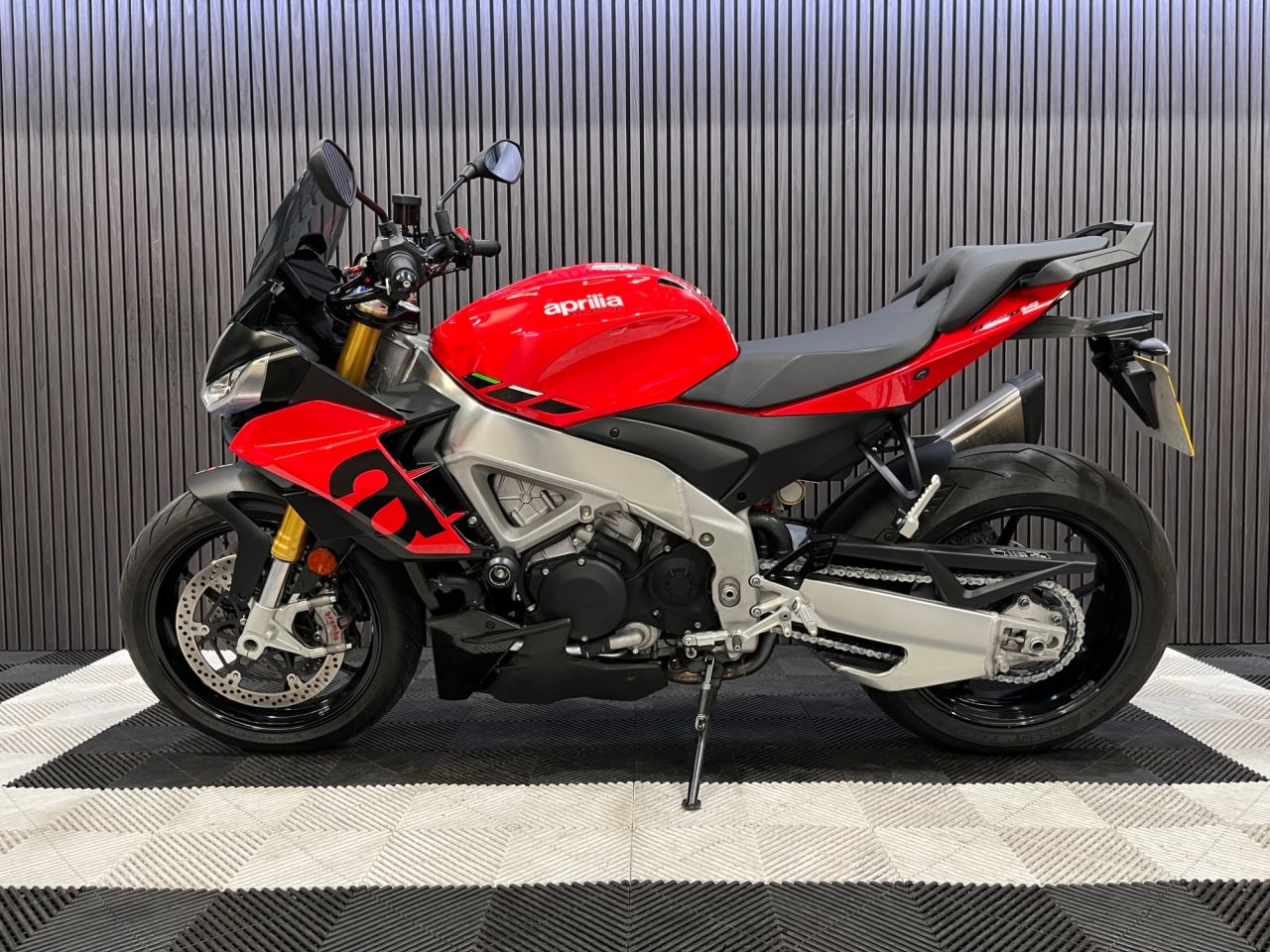 Used Aprilia Tuono 1100 V4 for sale - 78434487: Photo 9