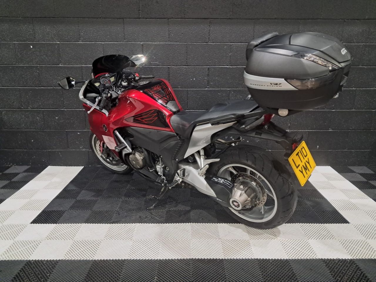 Used Honda VFR1200F for sale - 78435277: Photo 10