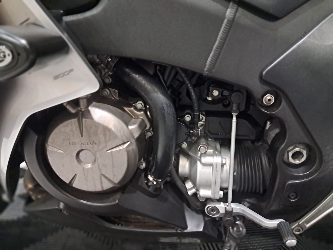 Used Honda VFR1200F for sale - 78435277: Photo 24
