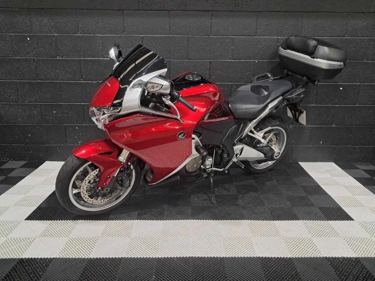 Used Honda VFR1200F for sale - 78435277: Photo 7