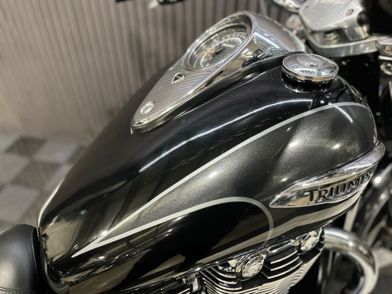 Used Triumph Thunderbird 1700 for sale - 78434717: Photo 16