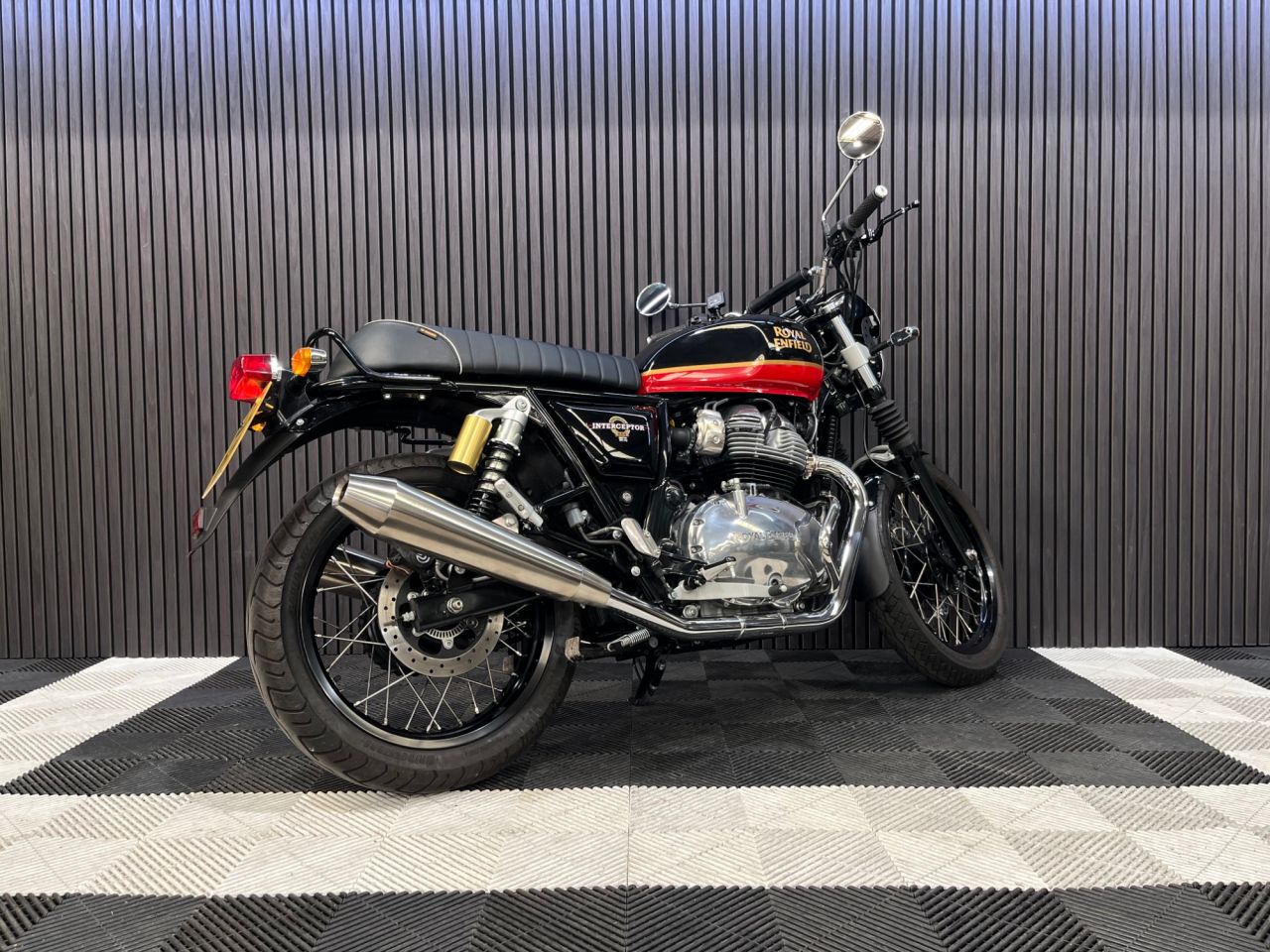Used Royal Enfield Interceptor 650 for sale - 78434987: Photo 11