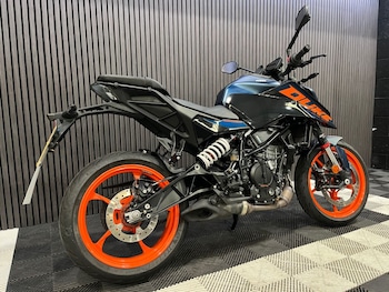 Used KTM 125 Duke undefined for sale - bike-79299699: Photo