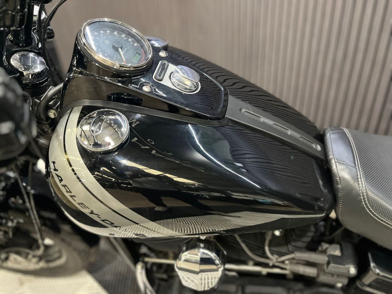Used Harley-Davidson Dyna for sale - 78434951: Photo 20