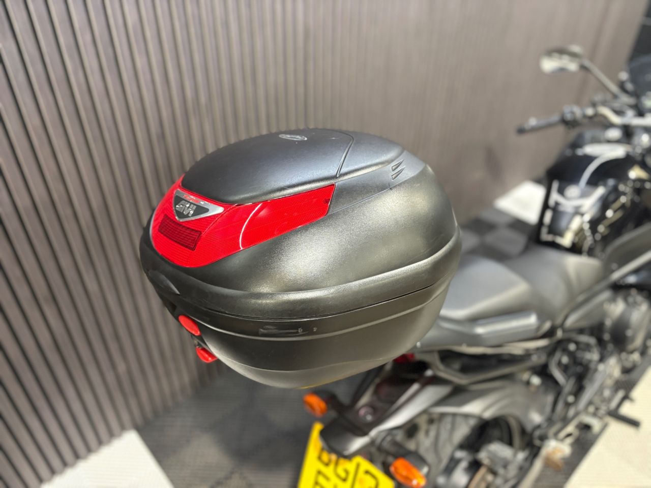 Used Yamaha XJ6 for sale - 78435714: Photo 14