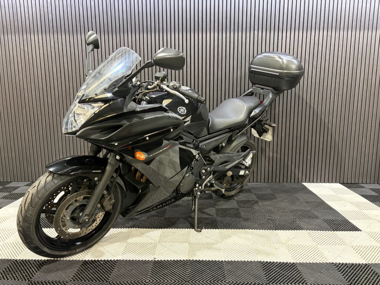 Used Yamaha XJ6 for sale - 78435714: Photo 8