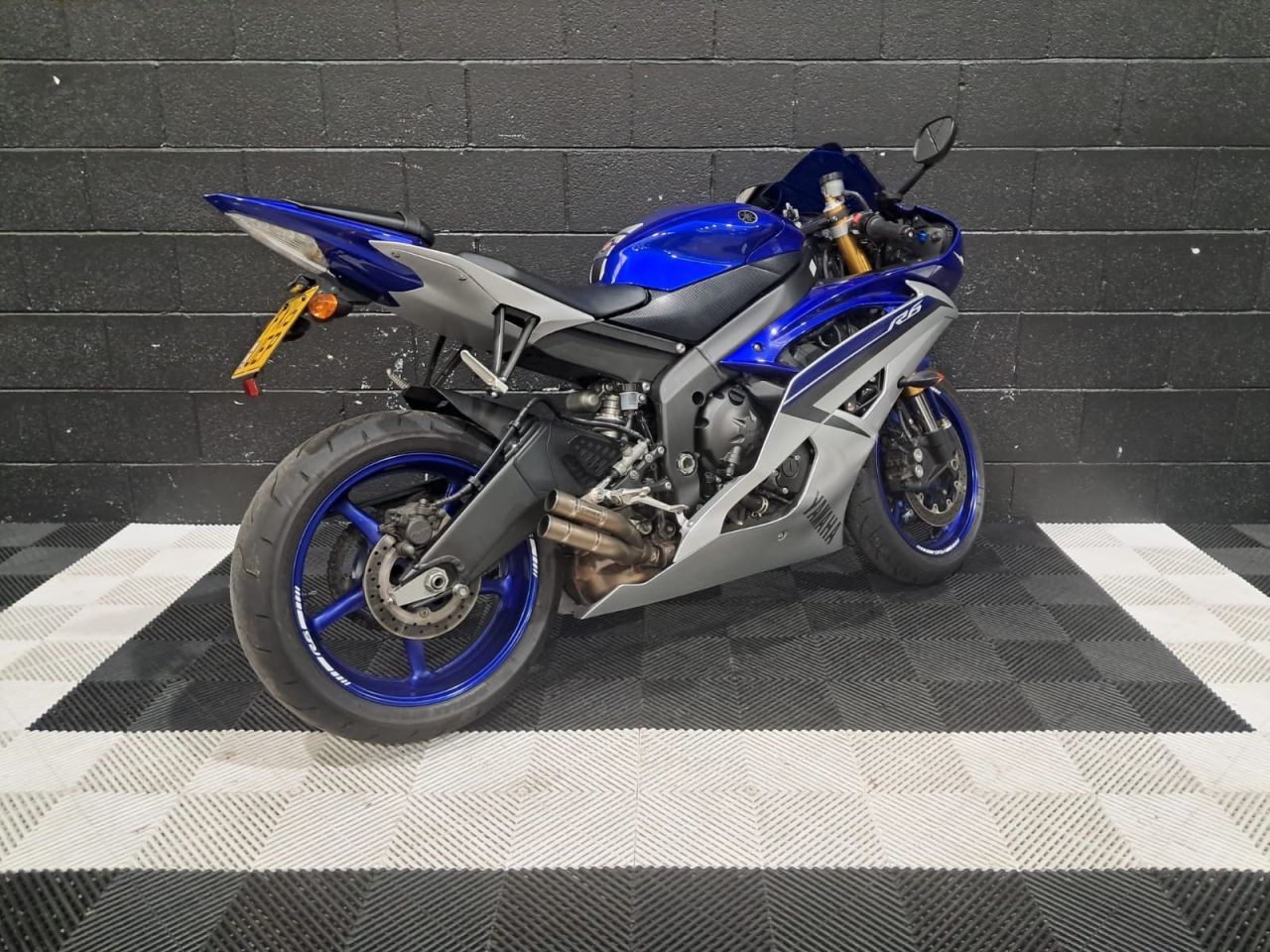 Used Yamaha R6 for sale - 78435068: Photo 11