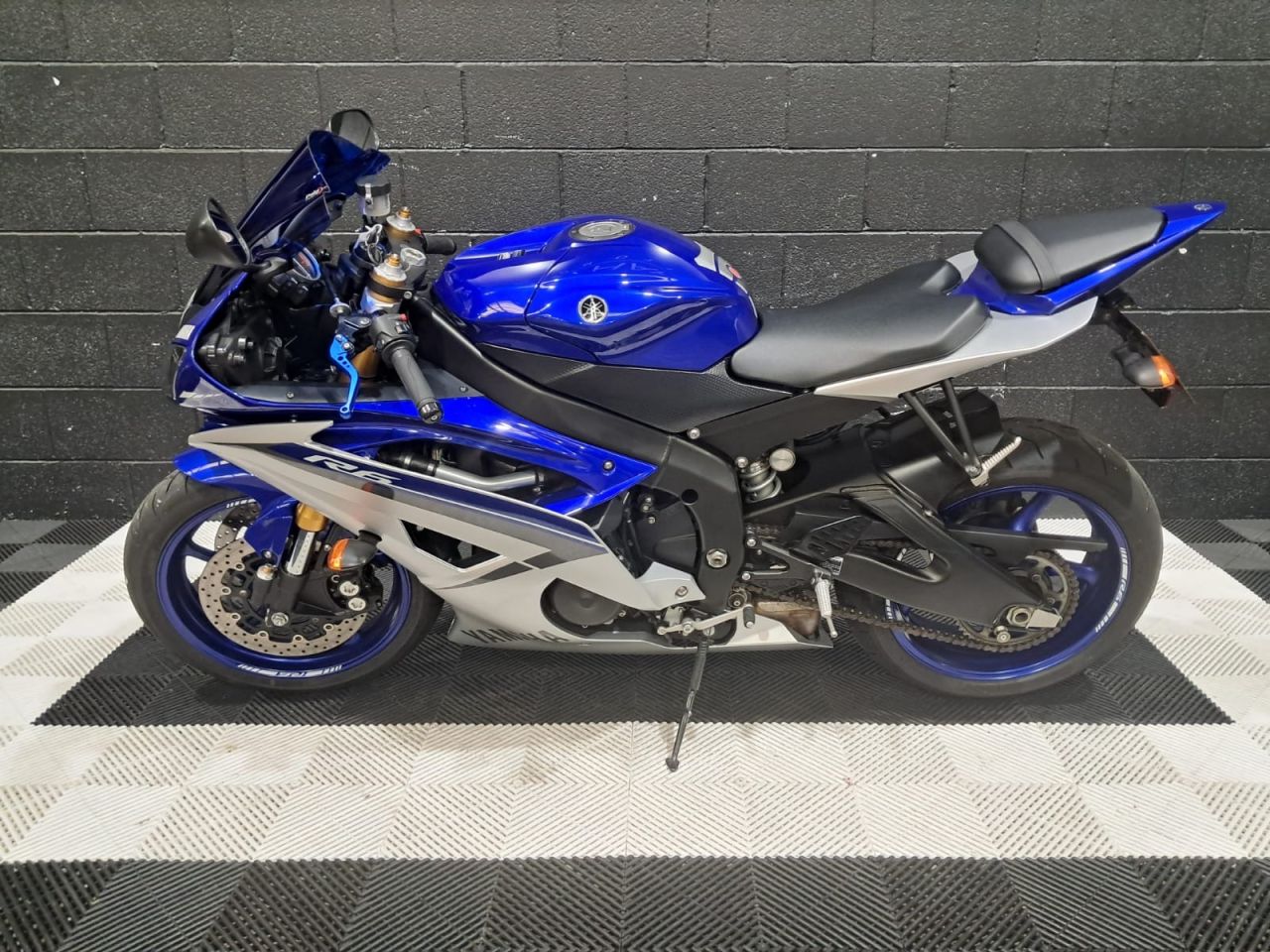 Used Yamaha R6 for sale - 78435068: Photo 9