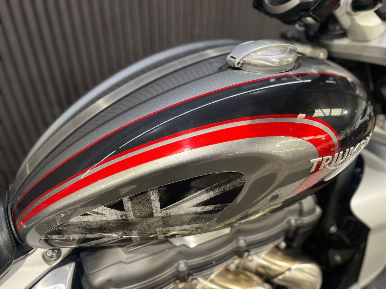 Used Triumph Rocket III for sale - 78927099: Photo 16