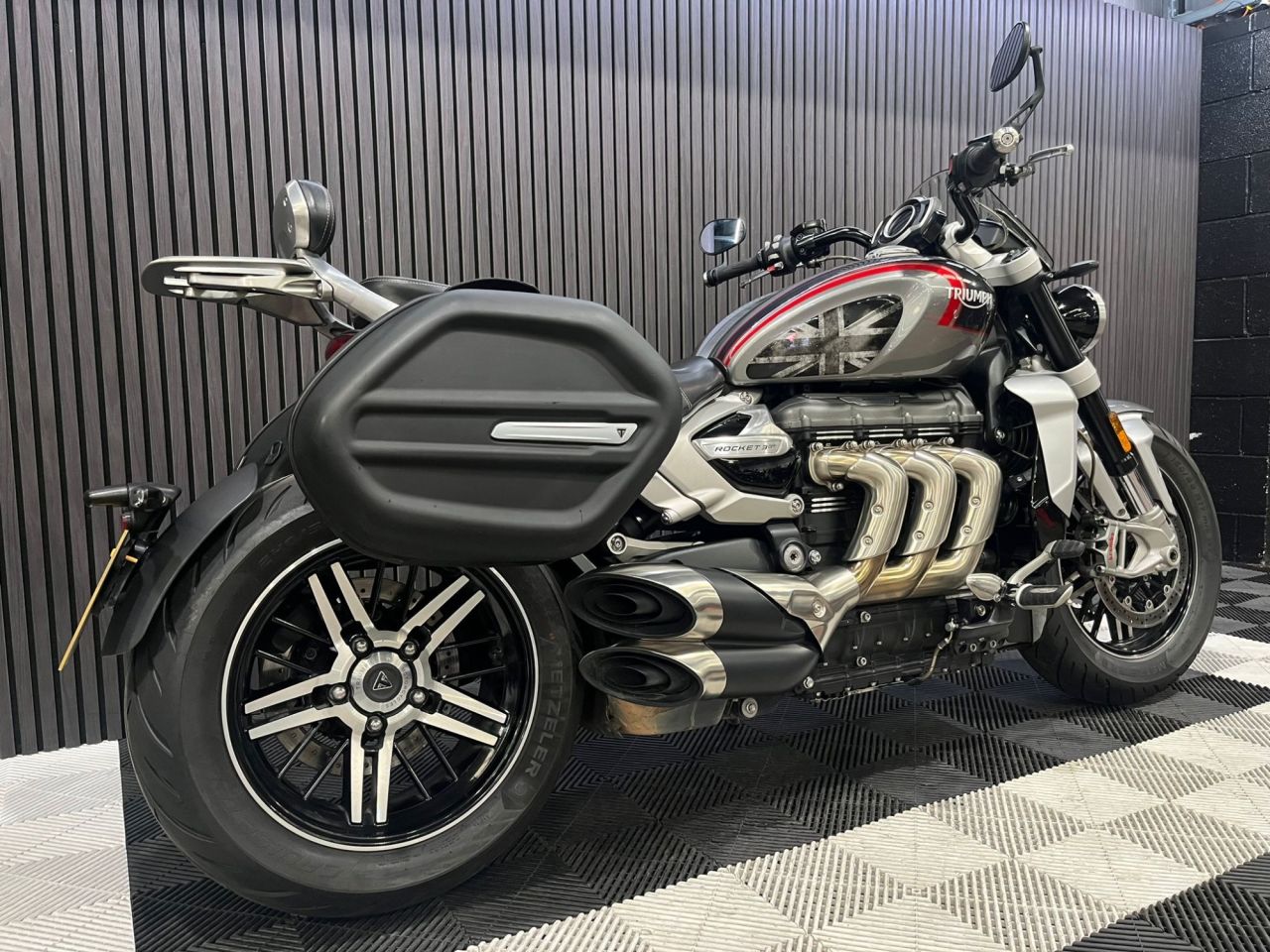 Used Triumph Rocket III for sale - 78927099: Photo 4