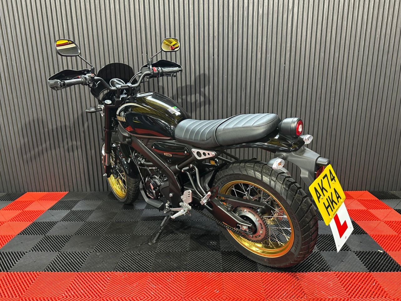 Used Yamaha XSR125 for sale - 78434931: Photo 12