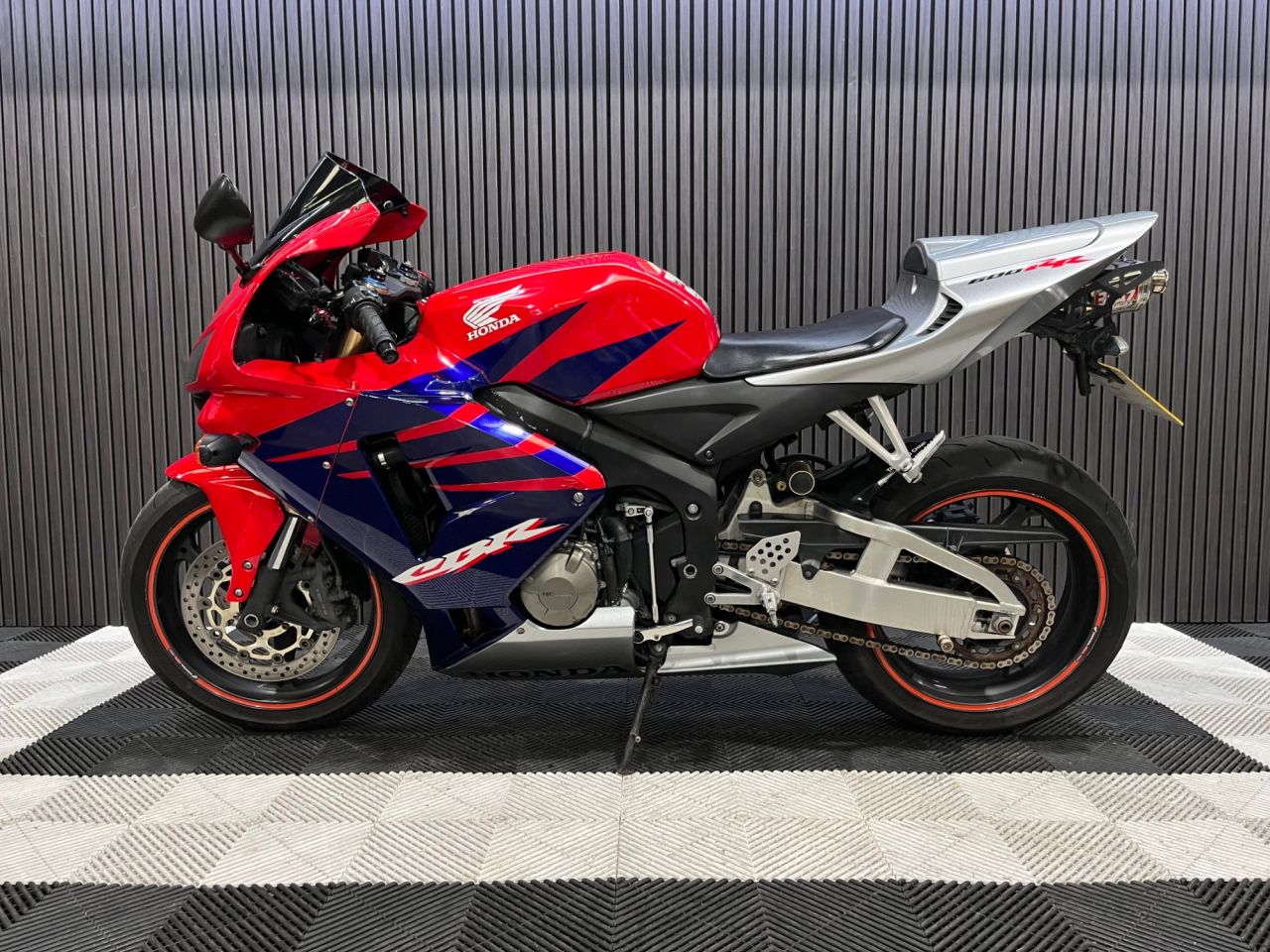 Used Honda CBR600RR for sale - 78434656: Photo 9