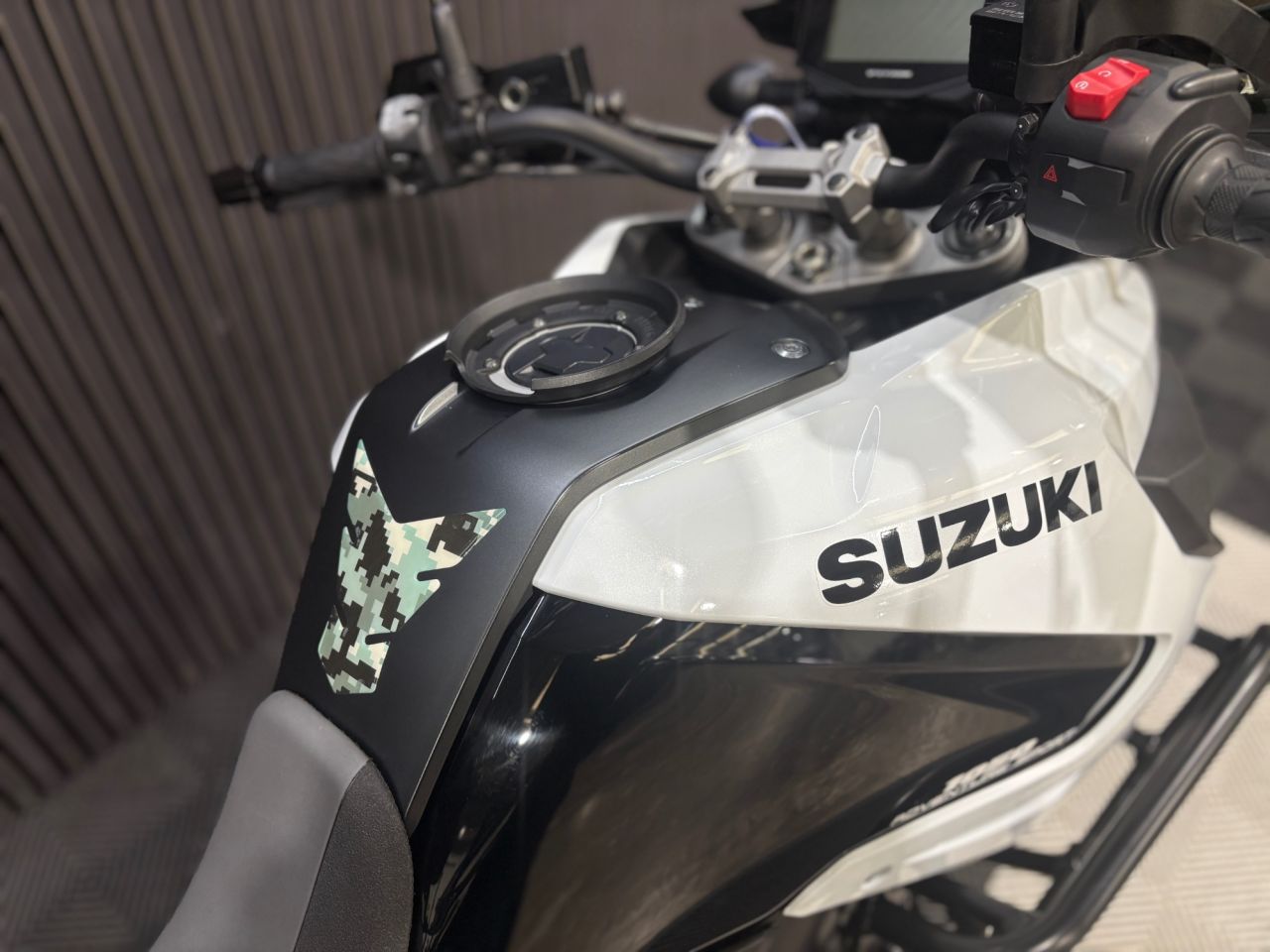 Used Suzuki V-strom 1050 for sale - 78792336: Photo 21