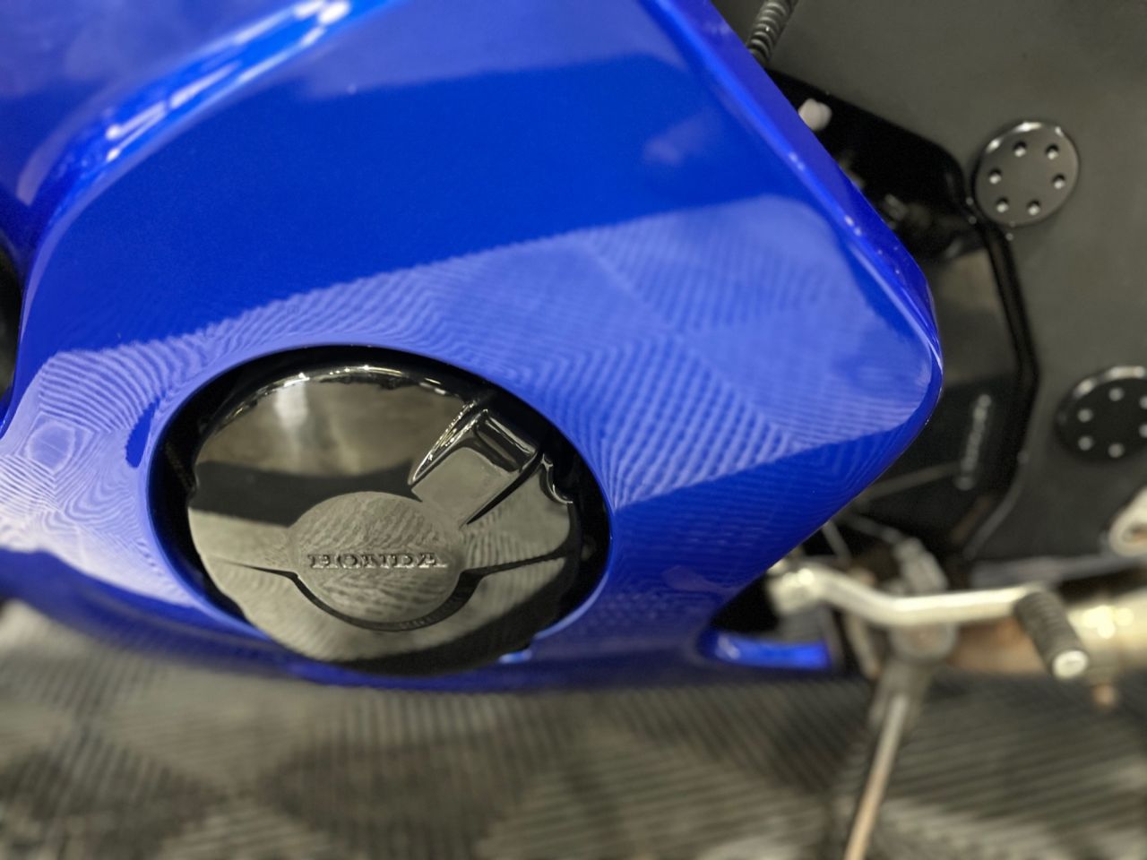 Used Honda CBR1100XX Super Blackbird for sale - 78435488: Photo 22