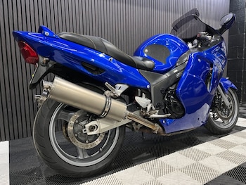 Used Honda CBR1100XX Super Blackbird undefined for sale - bike-78435488: Photo