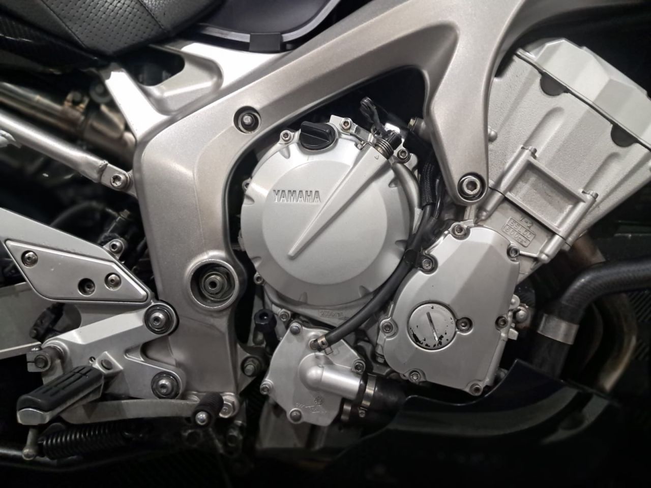 Used Yamaha FZS600 for sale - 78434618: Photo 23