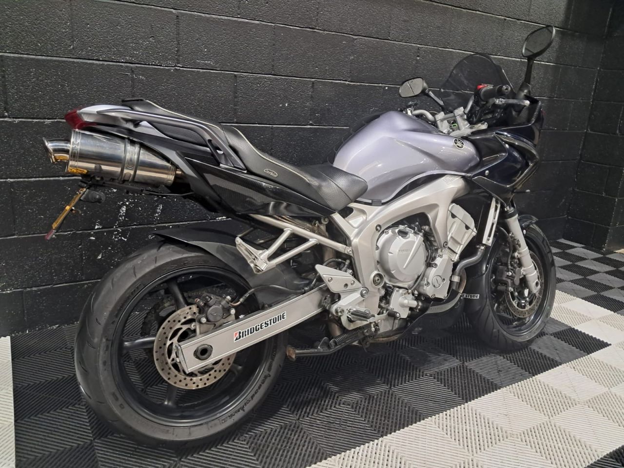 Used Yamaha FZS600 for sale - 78434618: Photo 4