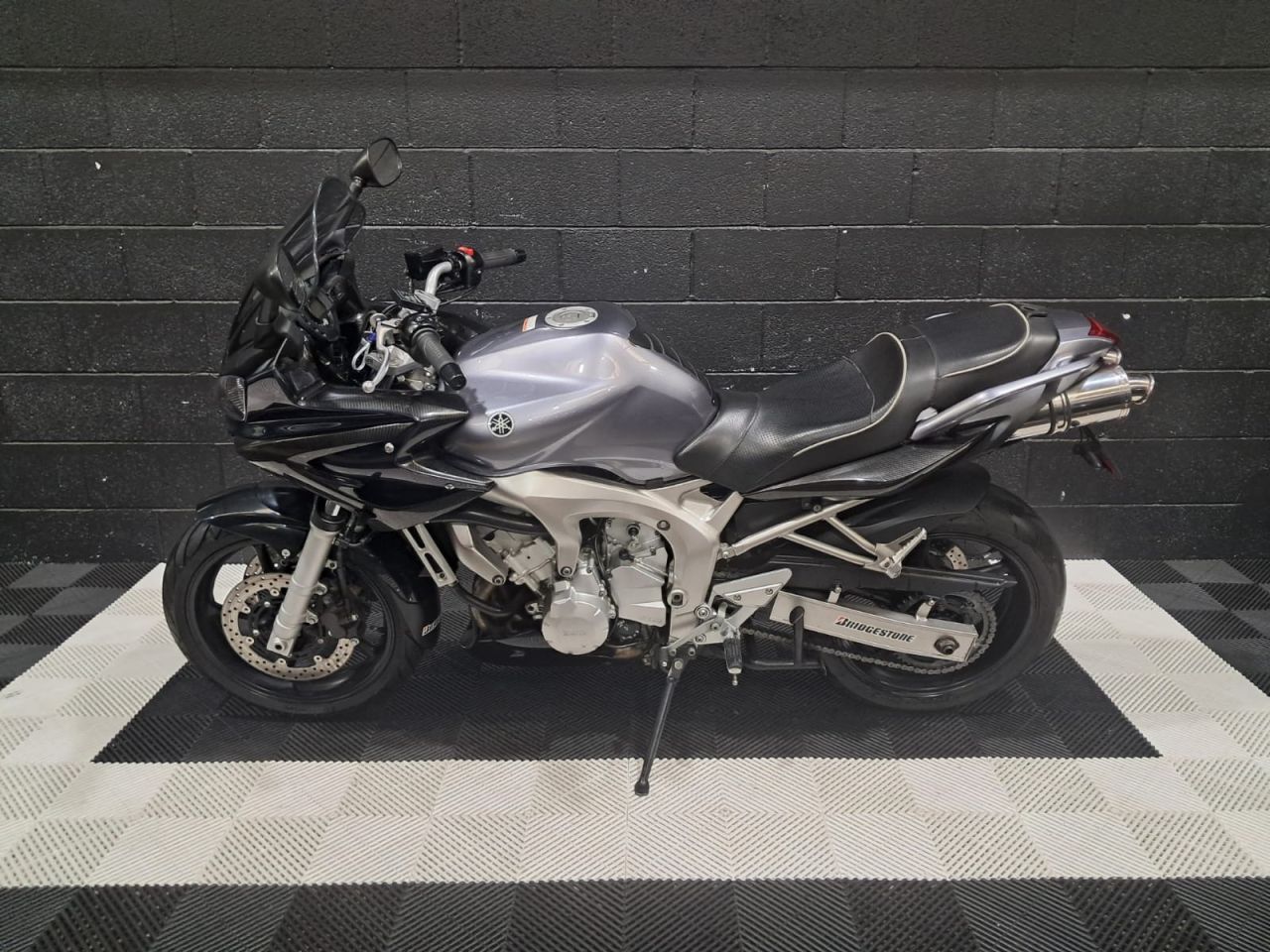Used Yamaha FZS600 for sale - 78434618: Photo 9
