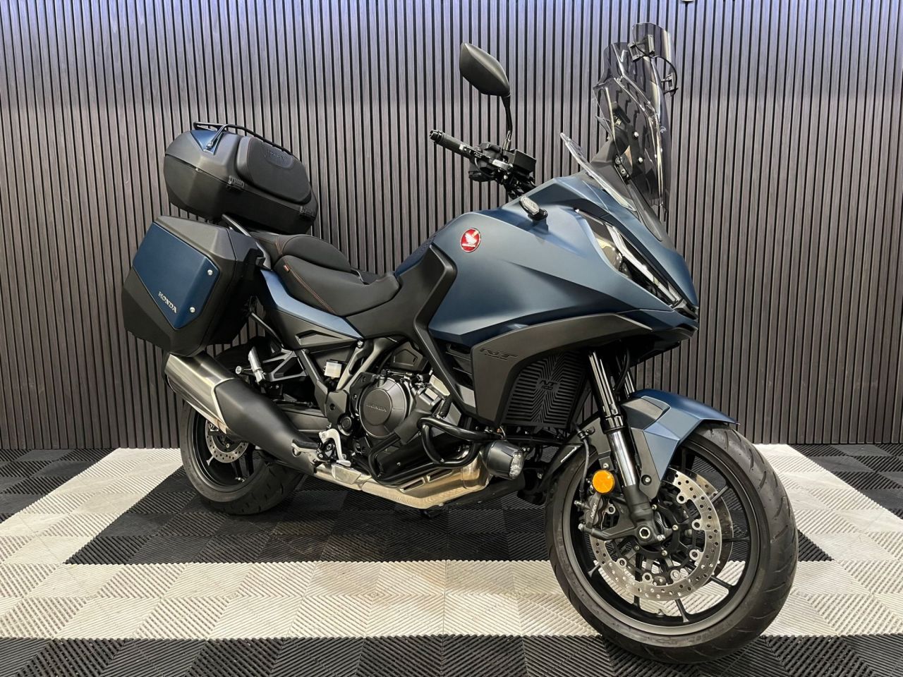 Used Honda NT1100 for sale - 78671344: Photo 6