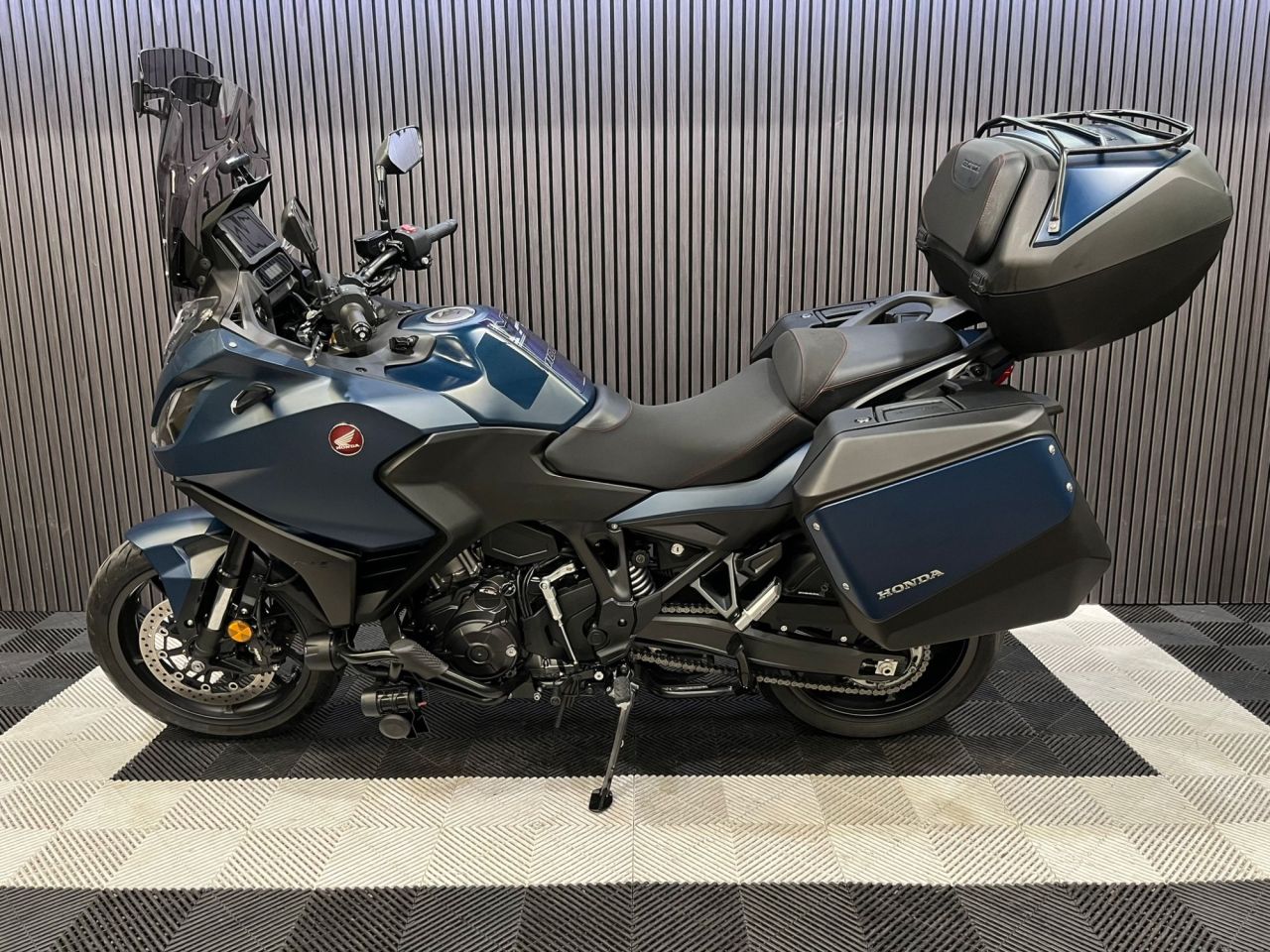 Used Honda NT1100 for sale - 78671344: Photo 9