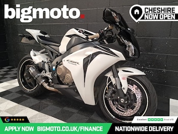 Used Honda CBR1000RR Fireblade undefined for sale - bike-78434414: Photo
