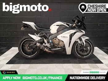 Used Honda CBR1000RR Fireblade undefined for sale - bike-78434414: Photo
