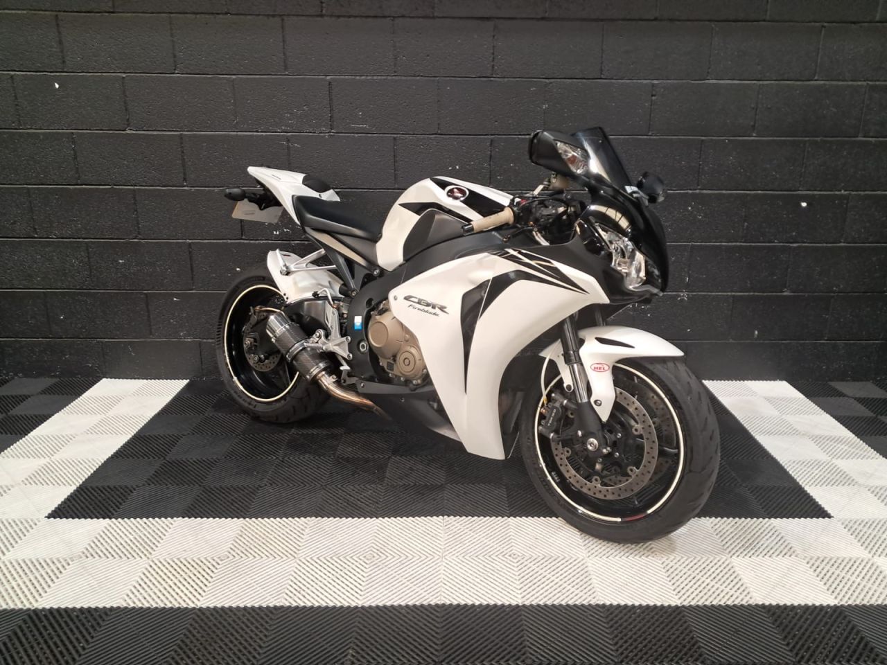 Used Honda CBR1000RR Fireblade for sale - 78434414: Photo 6