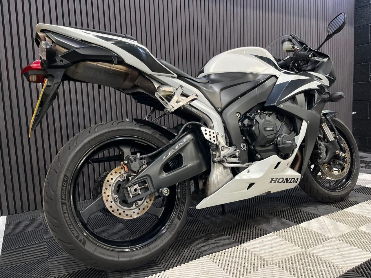 Used Honda CBR600RR for sale - 78857941: Photo 4