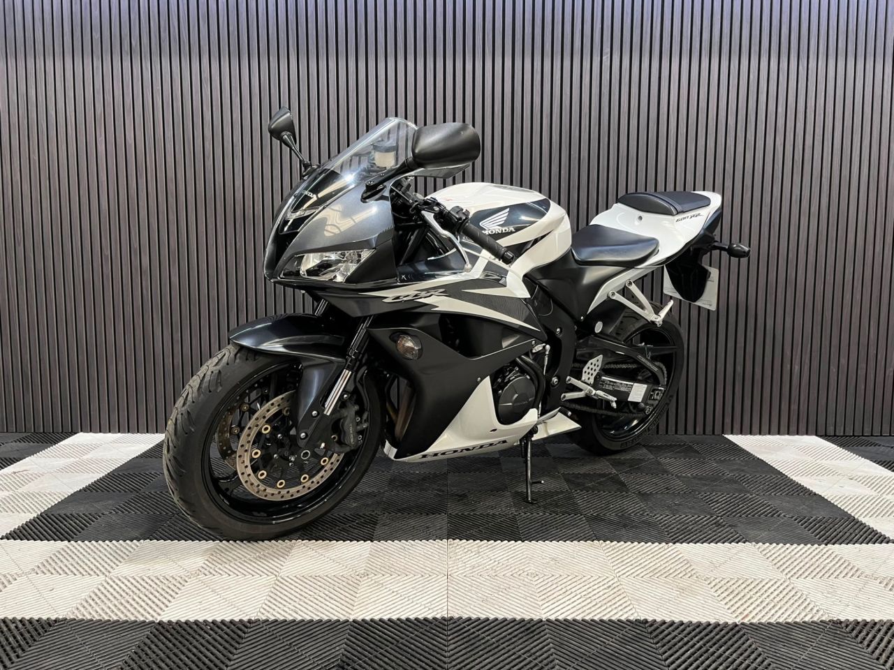 Used Honda CBR600RR for sale - 78857941: Photo 7