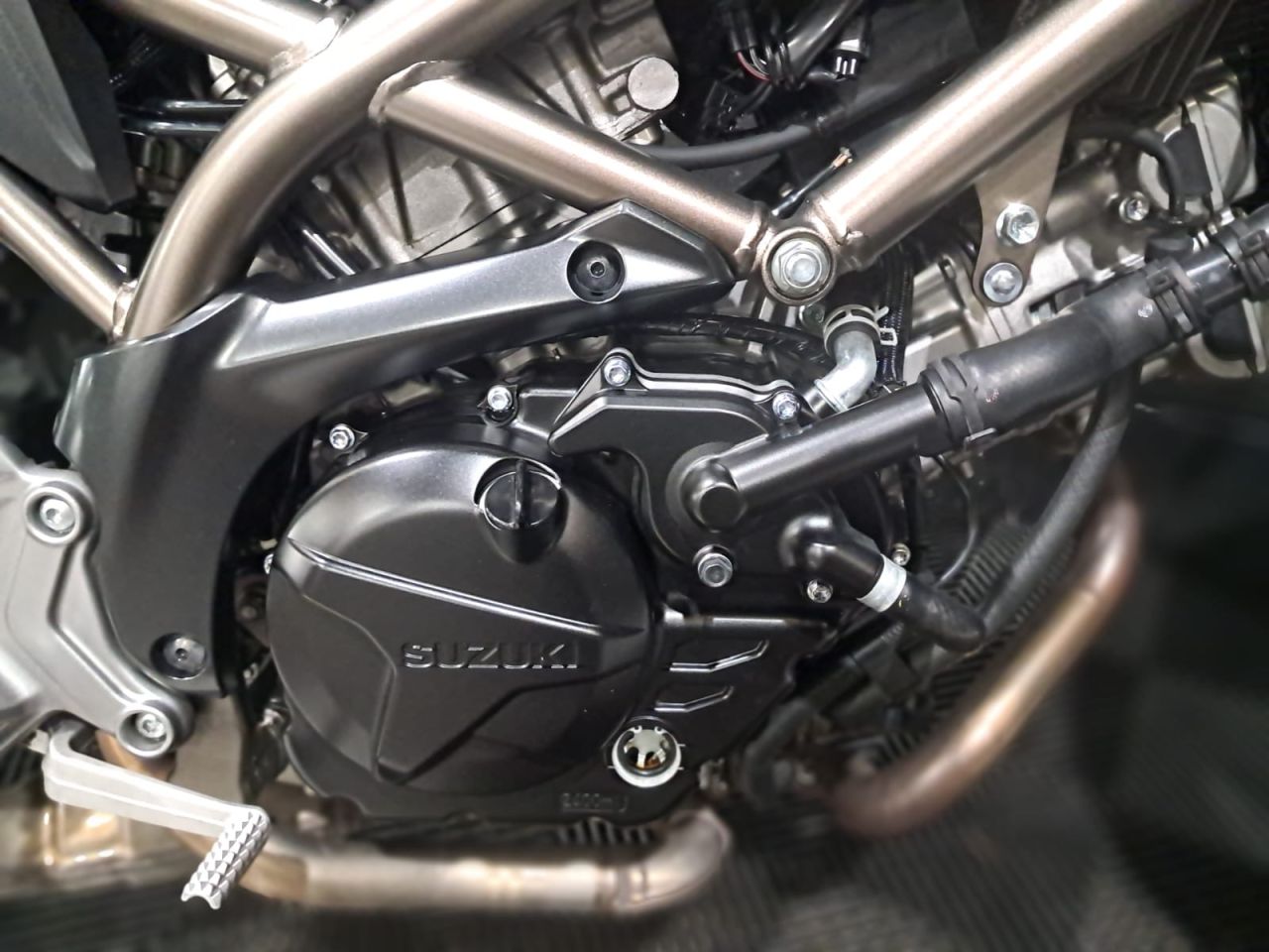 Used Suzuki SV650 for sale - 78435246: Photo 13