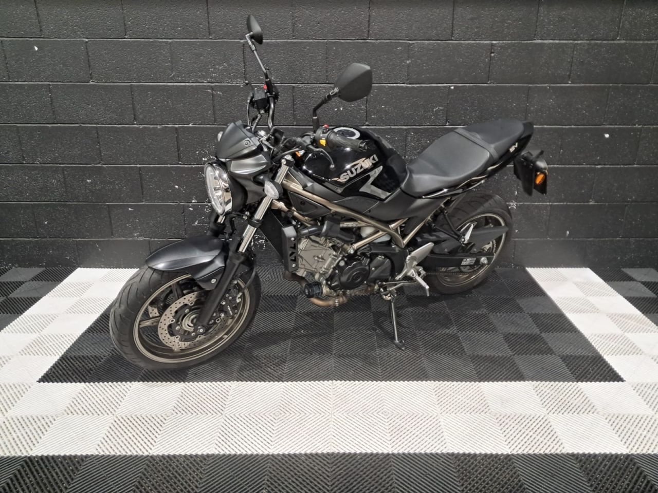 Used Suzuki SV650 for sale - 78435246: Photo 7