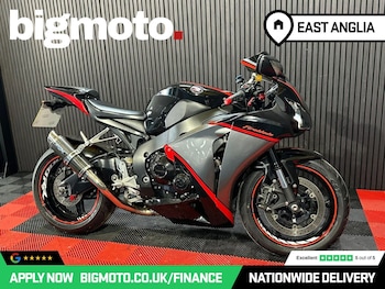 Used Honda CBR1000RR Fireblade undefined for sale - bike-78435221: Photo