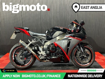 Used Honda CBR1000RR Fireblade undefined for sale - bike-78435221: Photo