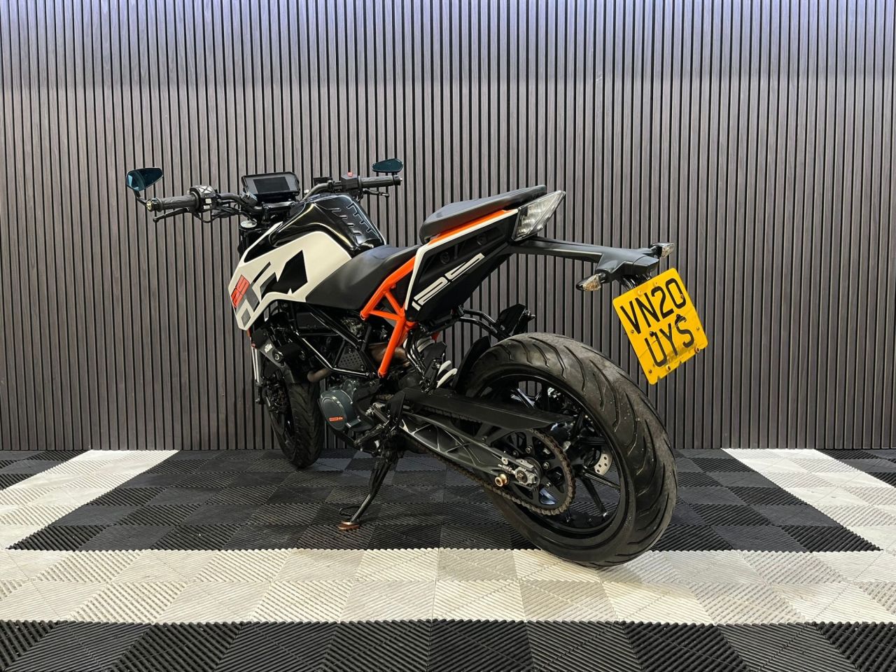 Used KTM 125 Duke for sale - 78434959: Photo 10