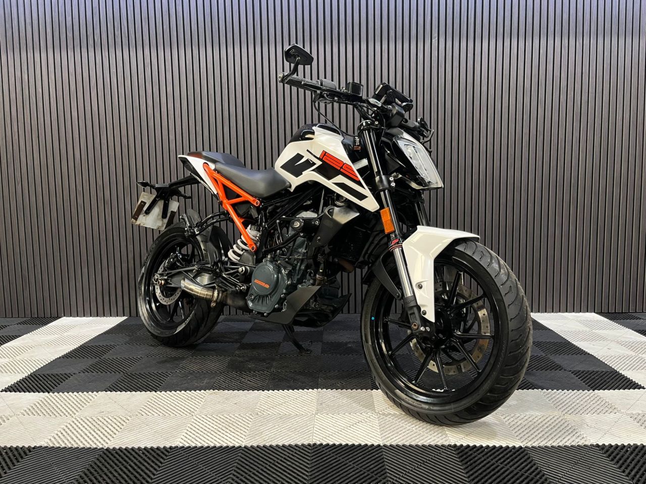 Used KTM 125 Duke for sale - 78434959: Photo 6