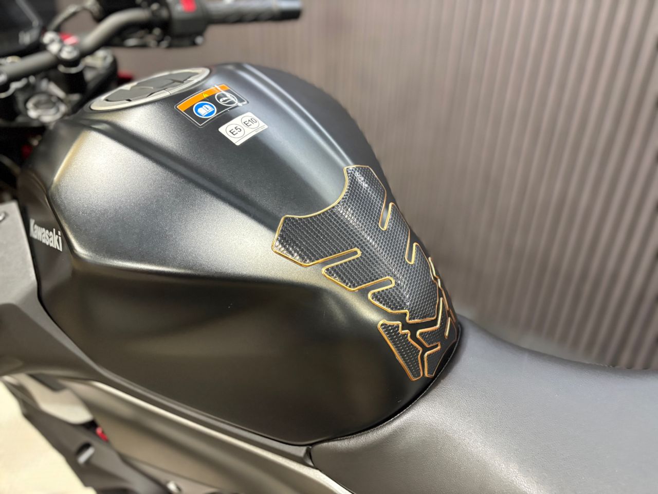Used Kawasaki Z550 for sale - 78435109: Photo 24
