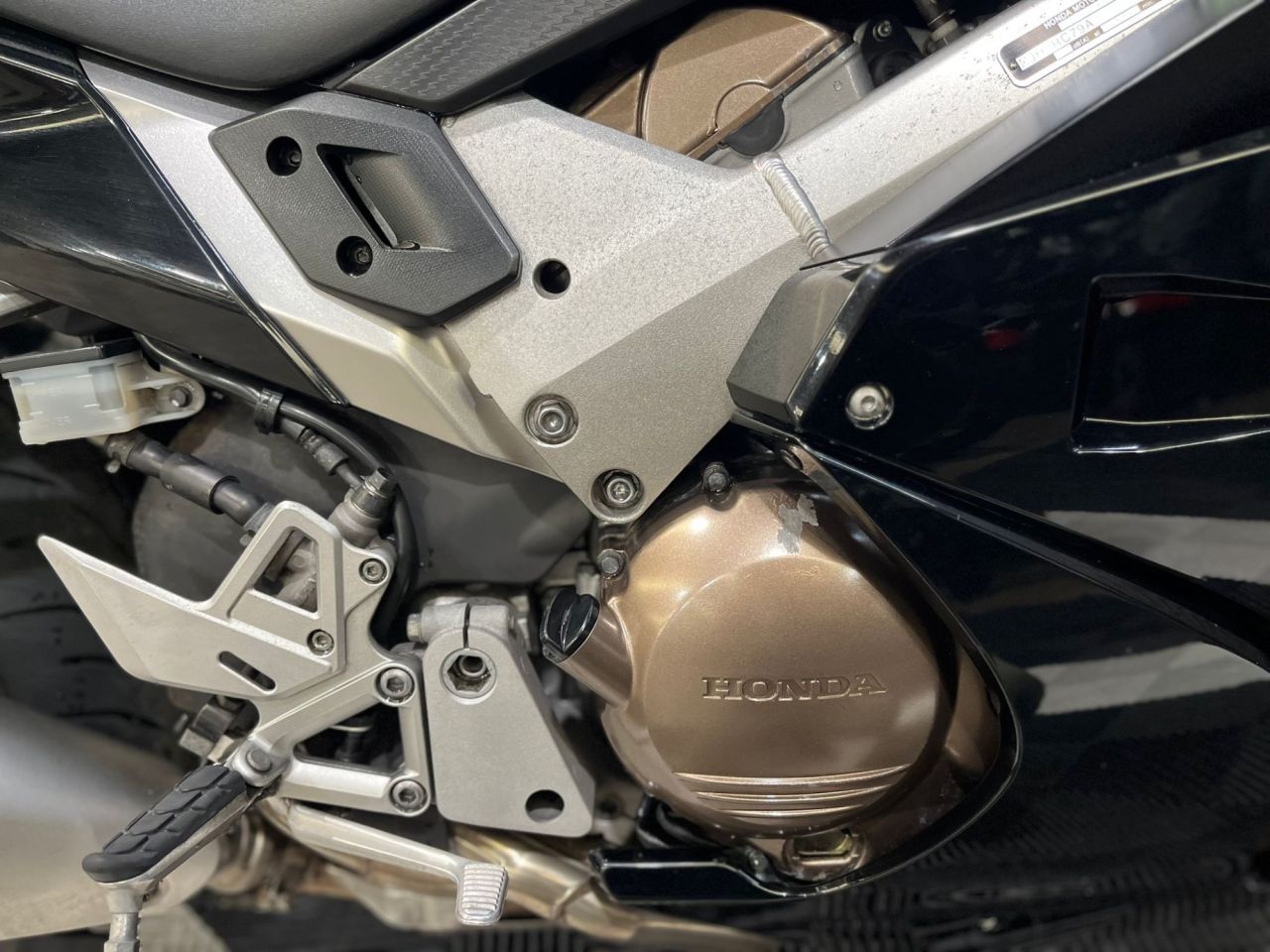Used Honda VFR800F for sale - 78434437: Photo 15