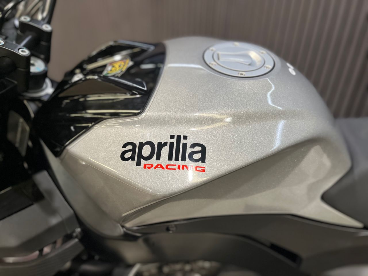 Used Aprilia Tuono 125 for sale - 78435021: Photo 24