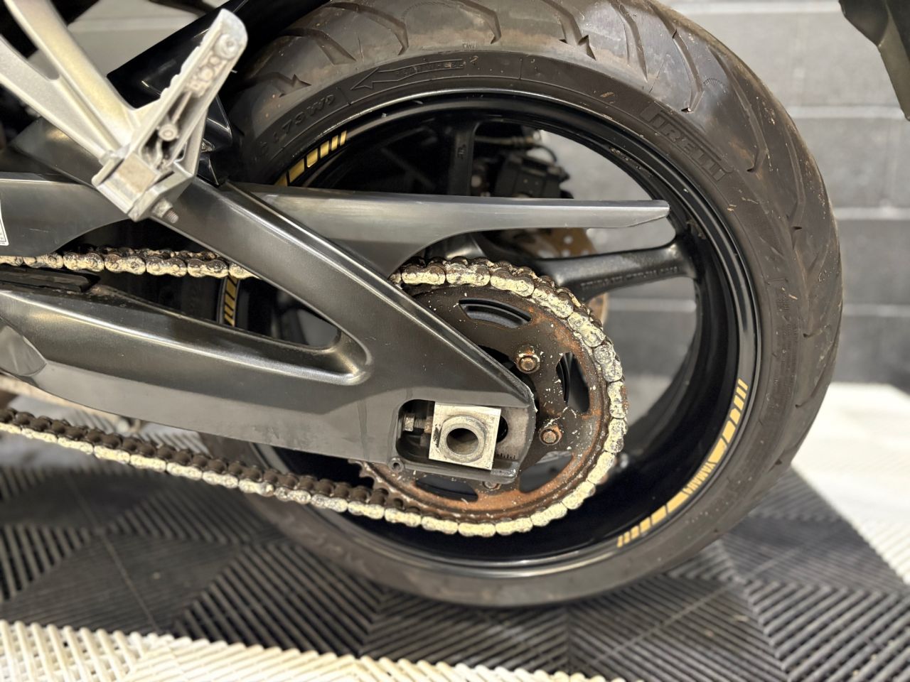 Used Yamaha FZ1 for sale - 78435663: Photo 22
